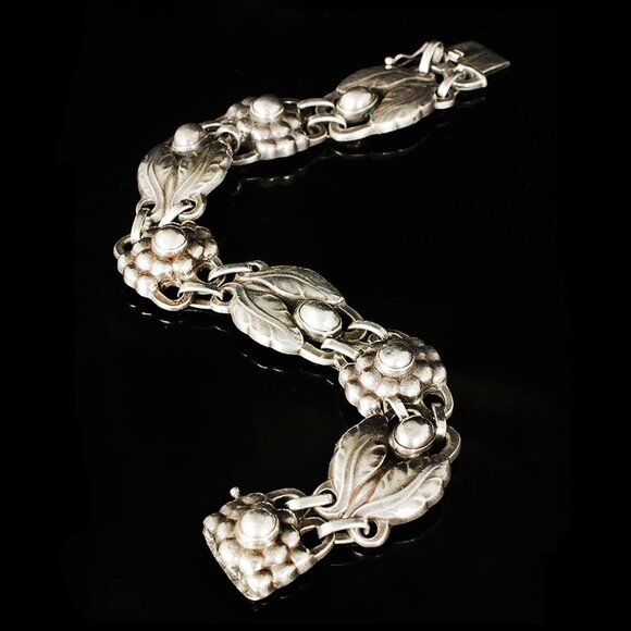 12-17 JUST JEWELRY SHARE - Picture 15 of 16